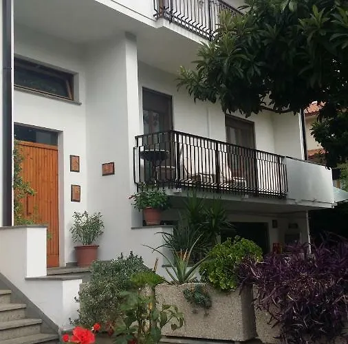 Francesco In 3* Assisi